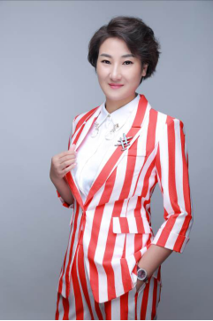 呂詠梅老師 - 企業培訓師