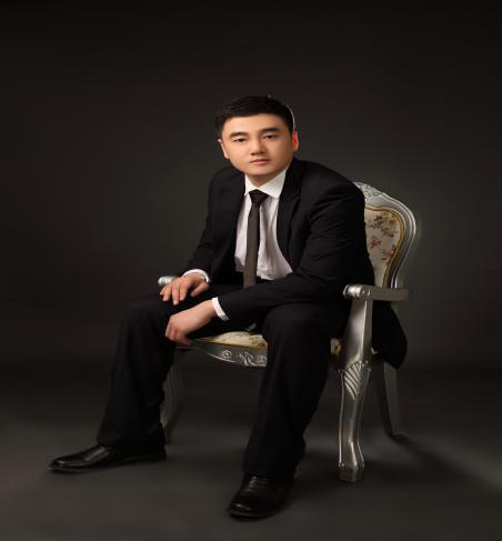 閆騫予-企業(yè)培訓(xùn)師