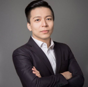 陳思杰老師 - 企業培訓師